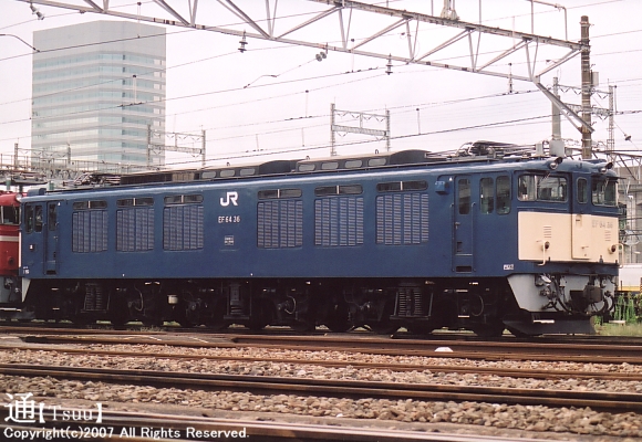 EF64 36