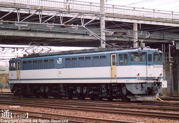 EF65 1043