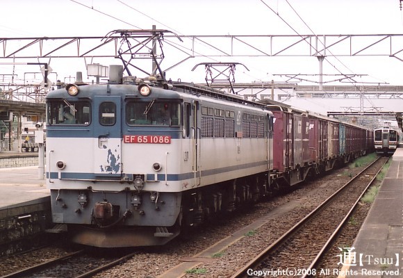 EF65 1086