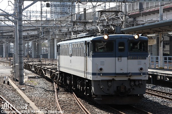 EF65 2037